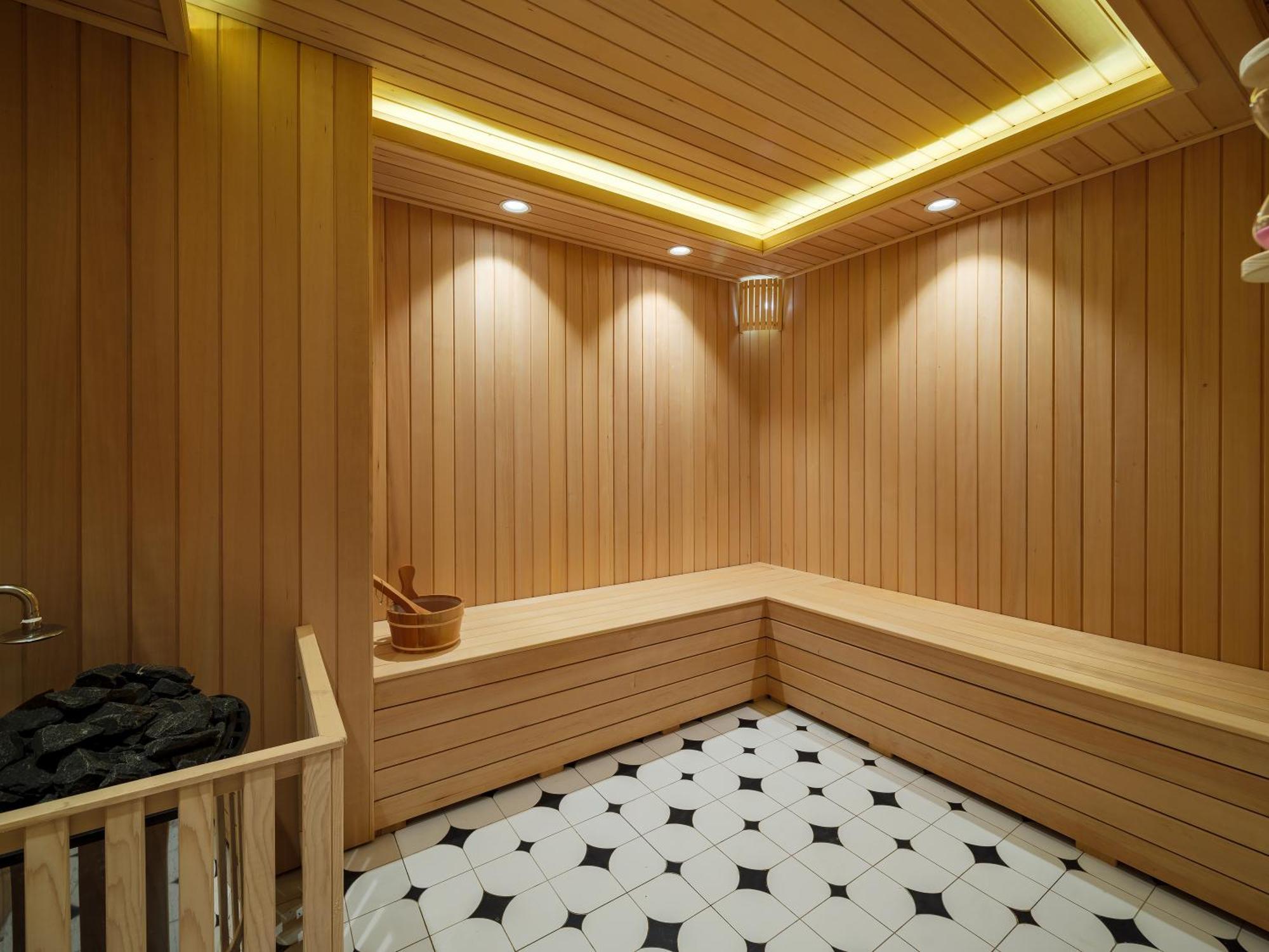 Donghu Hotel